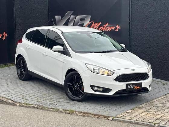 FORD FOCUS 1.6 SE 16V FLEX 4P MANUAL FORD FOCUS 1.6 SE 16V FLEX 4P MANUAL